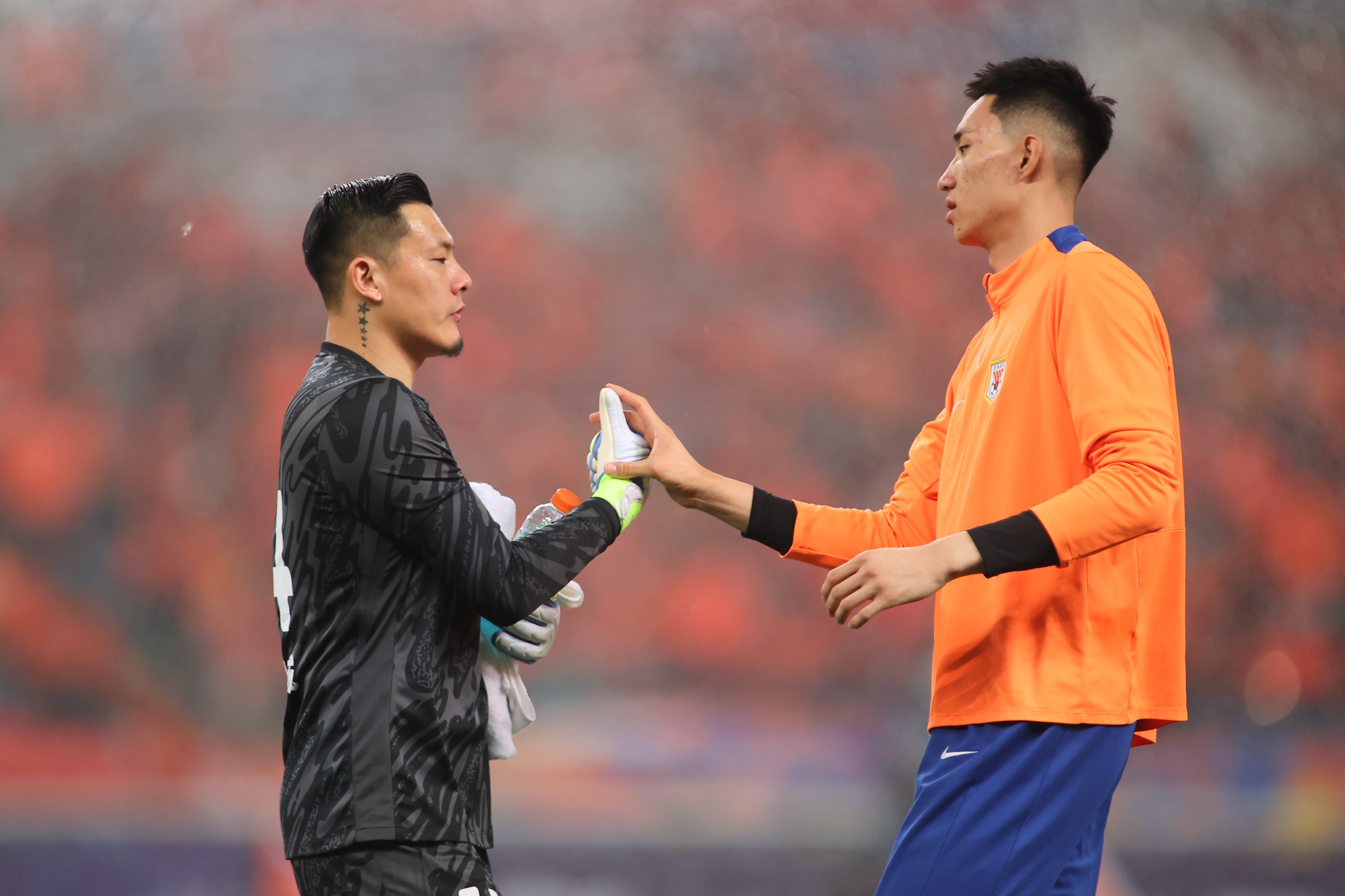 开云体育平台-鲁媒：于金永、彭啸驰援U22国足 泰山队备战京鲁大战人员不足